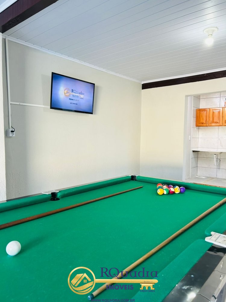 Linda casa de 4 dormit�rios - Na praia de Bombas  