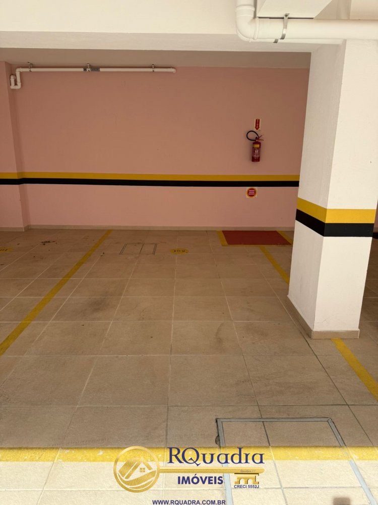 APARTAMENTO MOBILIADO 2 QUARTOS EM BOMBAS