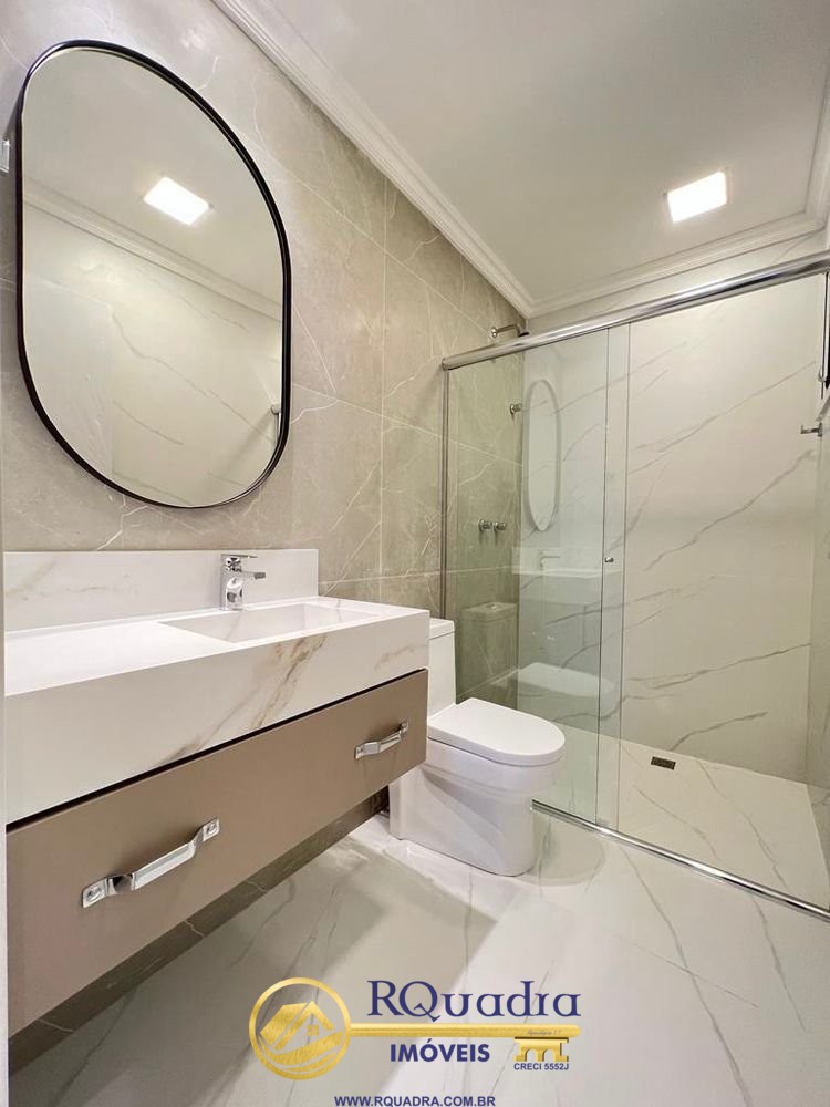 COBERTURA DUPLEX EM BOMBAS 